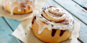 Schlotzsky's Cinnabon Classic Roll